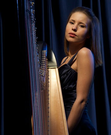 Lera Harpist - Harpists from London